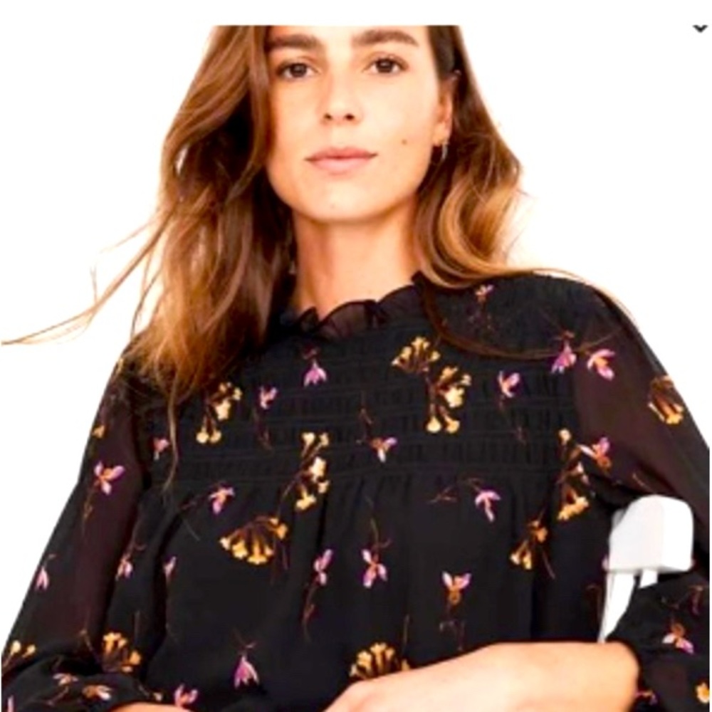 Madewell Georgette Ruffle-Collar Smocked Top in Falling Freesias